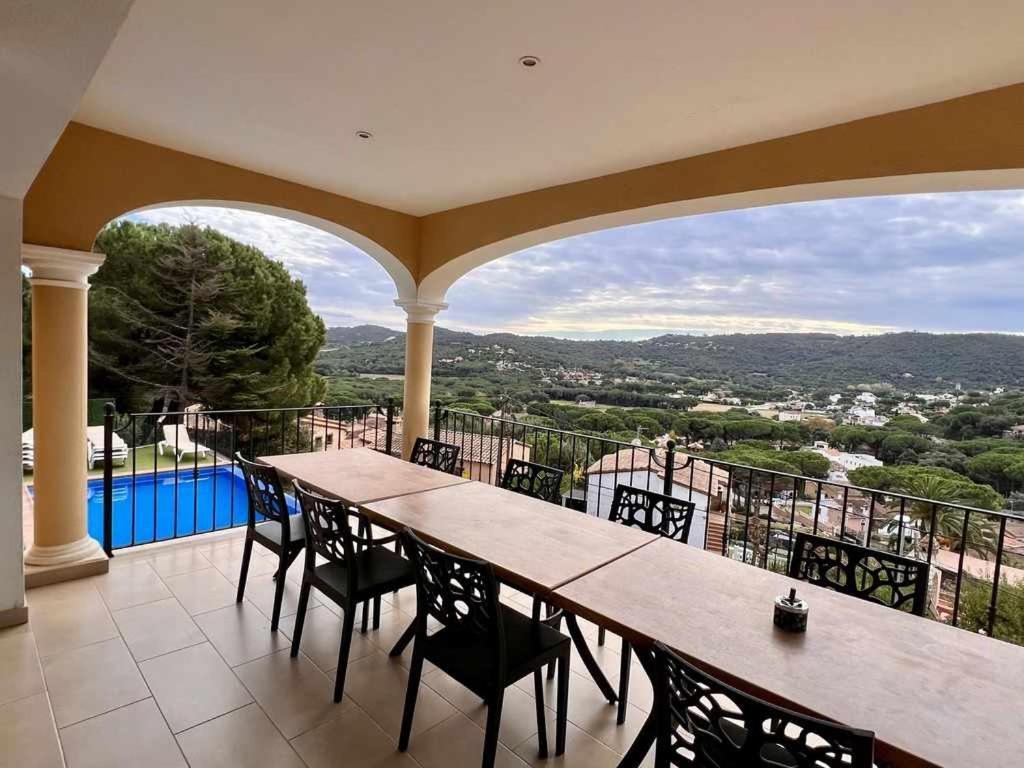 Casa Mas Ambros Con Piscina Desbordante Villa Calonge  Exteriör bild